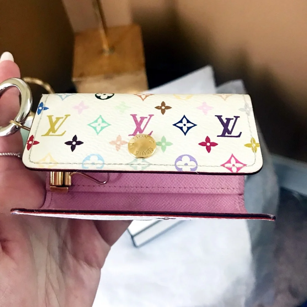 Authentic Louis Vuitton Limited Edition Murakami Multicolor Blanc 4 Key Holder